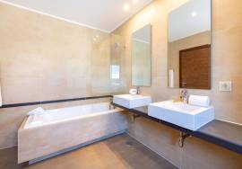 3-Bedroom Villa with Private Pool & Garden | Carvoeiro