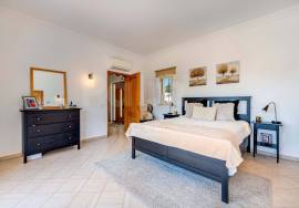 Stunning 5-Bedroom Villa with Heated Pool | Presa de Moura, Carvoeiro
