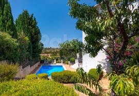 Stunning 5-Bedroom Villa with Heated Pool | Presa de Moura, Carvoeiro