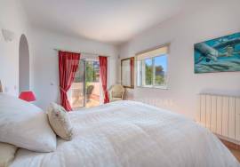 Beautiful 3-Bedroom Villa with Pool & Spacious Outdoor Living | Gramacho Golf Resort, Carvoeiro