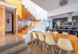 Elegant 4-Bedroom Villa | Heated Pool & AL License | Walking Distance to the Beach | Carvoeiro