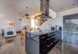 Elegant 4-Bedroom Villa | Heated Pool & AL License | Walking Distance to the Beach | Carvoeiro