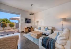 Elegant 4-Bedroom Villa | Heated Pool & AL License | Walking Distance to the Beach | Carvoeiro