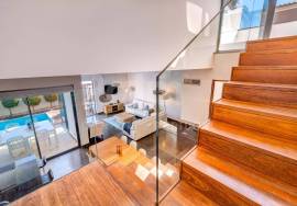 Elegant 4-Bedroom Villa | Heated Pool & AL License | Walking Distance to the Beach | Carvoeiro