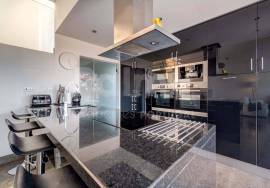 Elegant 4-Bedroom Villa | Heated Pool & AL License | Walking Distance to the Beach | Carvoeiro