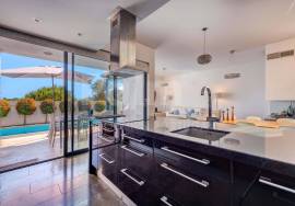 Elegant 4-Bedroom Villa | Heated Pool & AL License | Walking Distance to the Beach | Carvoeiro