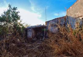 2-Bedroom House (Ruin) plus Independent Studio | Beringel, Beja