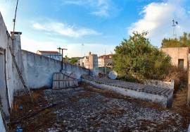 2-Bedroom House (Ruin) plus Independent Studio | Beringel, Beja