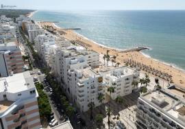 Renovated 2 Bedroom Apartment on the First Line of Quarteira Beach – Unique Sea View