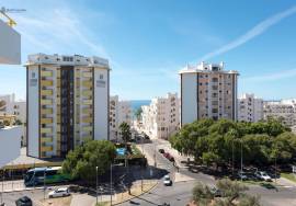 2-Bedroom Apartment with Sea View – Winter Rental
