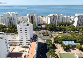 2-Bedroom Apartment with Sea View – Winter Rental