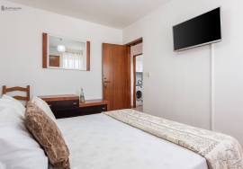 2-Bedroom Apartment with Sea View – Winter Rental