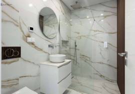 Renovated 2 Bedroom Apartment in the Heart of Vilamoura – Comfort, Style and Sea Views
