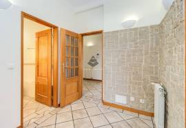 DETACHED VILLA WITH 5 BEDROOMS AND POOL IN CAXIAS - SESIMBRA