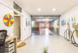 Tavira – Semi-detached 3-bedroom villa with ocean view roof terrace, private garage and garden
