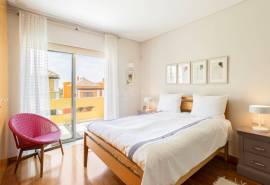 Tavira – Semi-detached 3-bedroom villa with ocean view roof terrace, private garage and garden