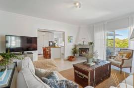Tavira – Spacious 5-bedroom villa with basement