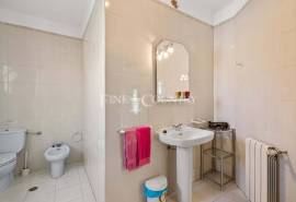 Carvoeiro - 4-bedroom villa, easy walking distance to Carvoeiro with sea views