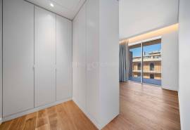 Quarteira, Forte Novo – new 2-bedroom top-floor apartment with sea views