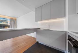 Quarteira, Forte Novo – new 2-bedroom top-floor apartment with sea views