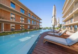 Quarteira, Forte Novo – 2-bedroom apartment with pool and sea view