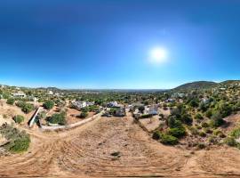 Santa Bárbara de Nexe – ruin with approved project and sea views