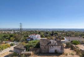 Santa Bárbara de Nexe – ruin with approved project and sea views