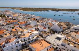 Tavira - 3-Bedroom renovated apartment with private sea-view rooftop terrace