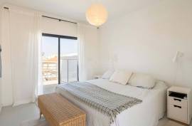 Tavira - 3-Bedroom renovated apartment with private sea-view rooftop terrace