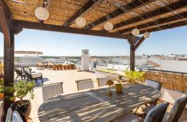 Tavira - 3-Bedroom renovated apartment with private sea-view rooftop terrace