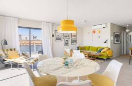 Tavira - 3-Bedroom renovated apartment with private sea-view rooftop terrace