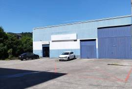 Pavilion for sale in excellent condition in Derio, with parking included