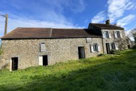 Detached Country House with Outbuilding
