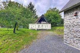 Detached Country House with Outbuilding