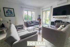 Stunning Detached Villa with Landscaped Gardens