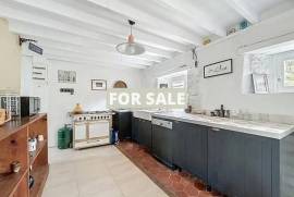 Detached Country House with Landscaped Garden