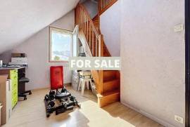 Detached House with Character and Mature Garden