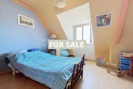 Detached House with Character and Mature Garden