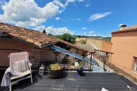 Former Vine-Growers House With Garage, Terraces And Courtyard