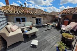 Former Vine-Growers House With Garage, Terraces And Courtyard
