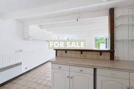 Village House, Ideal Holiday Home