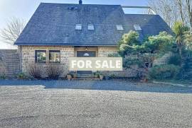 Detached House with View of Mont St Michel