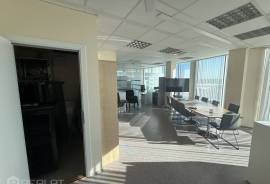 Commercial property in Riga city for rent 1.353€