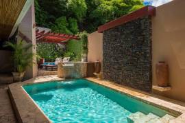 Casa Las Brisas: Stunning Views, Private Pool & Income Potential