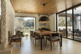 Villa Solana: Modern Luxury Steps from Playa Mansita in Hacienda Pinilla
