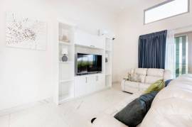 Casa Rincon De Mar: 3-Bedroom Ocean-View Home in Exclusive Mar Vista
