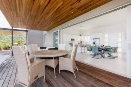 Casa Rincon De Mar: 3-Bedroom Ocean-View Home in Exclusive Mar Vista
