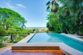 Casa Marazul: Ocean-View 5-Bedroom Home with Guest House & Infinity Pool near Playa Prieta