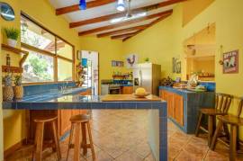 Casa Marazul: Ocean-View 5-Bedroom Home with Guest House & Infinity Pool near Playa Prieta