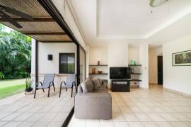 Casa Cali: Modern 3-Bedroom Turnkey Home in Pacific Residences - Minutes from Tamarindo Beach